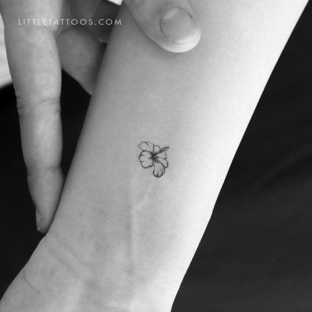 Black & Grey Hibiscus Tattoos That Pop