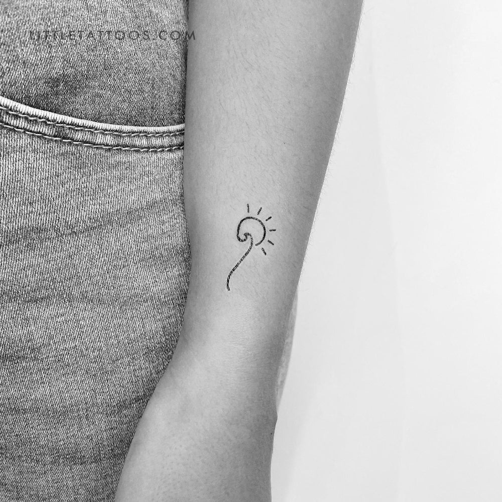 Tatuaje temporal minimalista de sol y ola a la izquierda (juego de 3)
