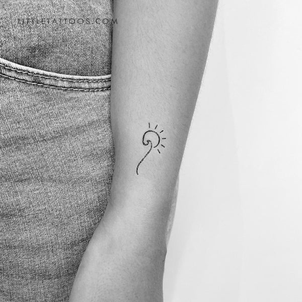 Minimalist Sun and Wave to the Left Temporary Tattoo - Set of 3