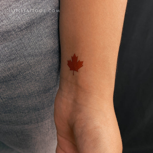 Tatuaje temporal de hoja de arce roja (juego de 3)