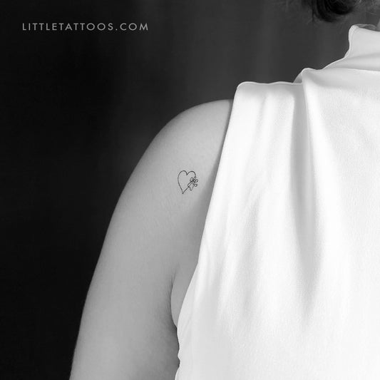 Tatuaje temporal de una línea con forma de pata y corazón (juego de 3)