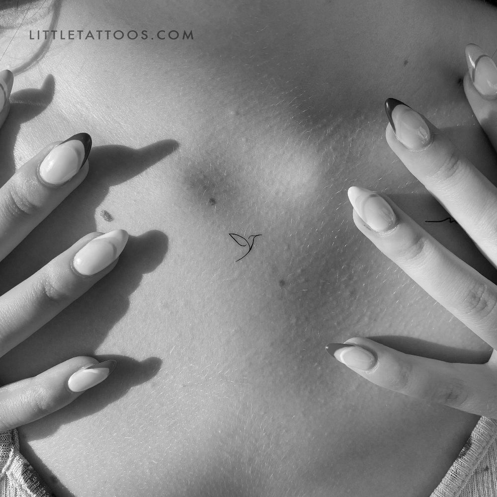 Tatuaje temporal pequeño minimalista de colibrí (derecha) - Juego de 3