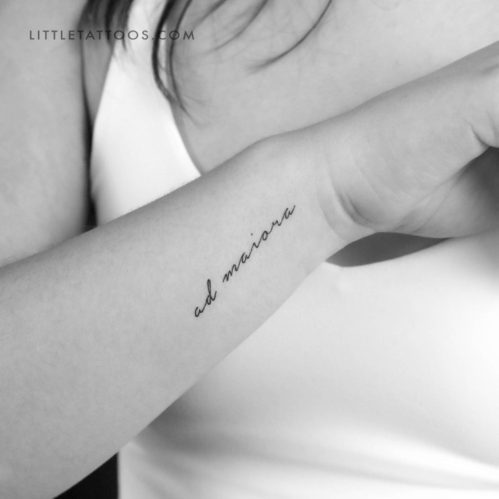 Tatuaje temporal Ad Maiora - Juego de 3