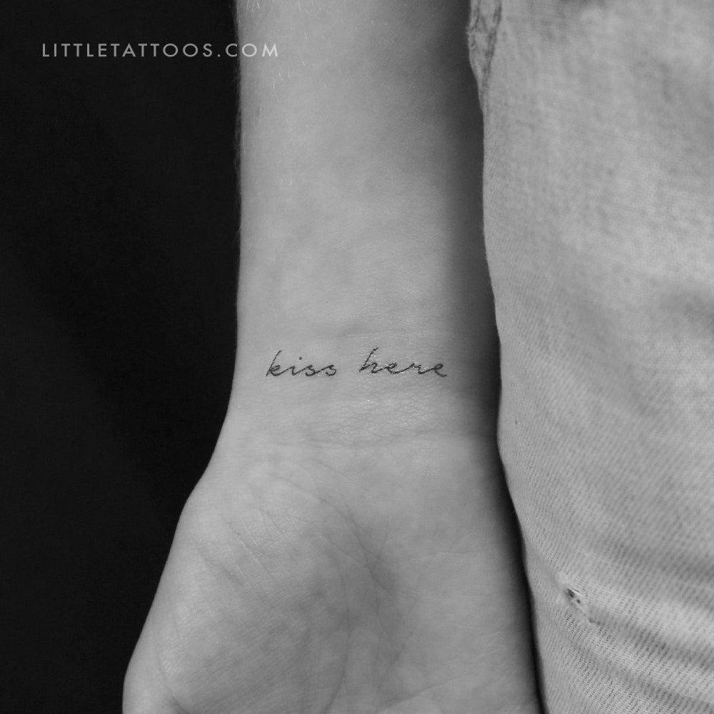 Handwritten Font Kiss Here Temporary Tattoo - Set of 3
