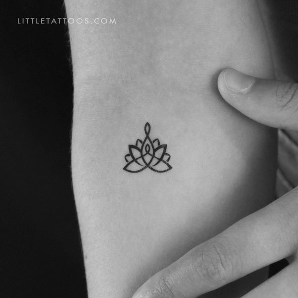 Small Motherhood Lotus Temporary Tattoo - Set of 3