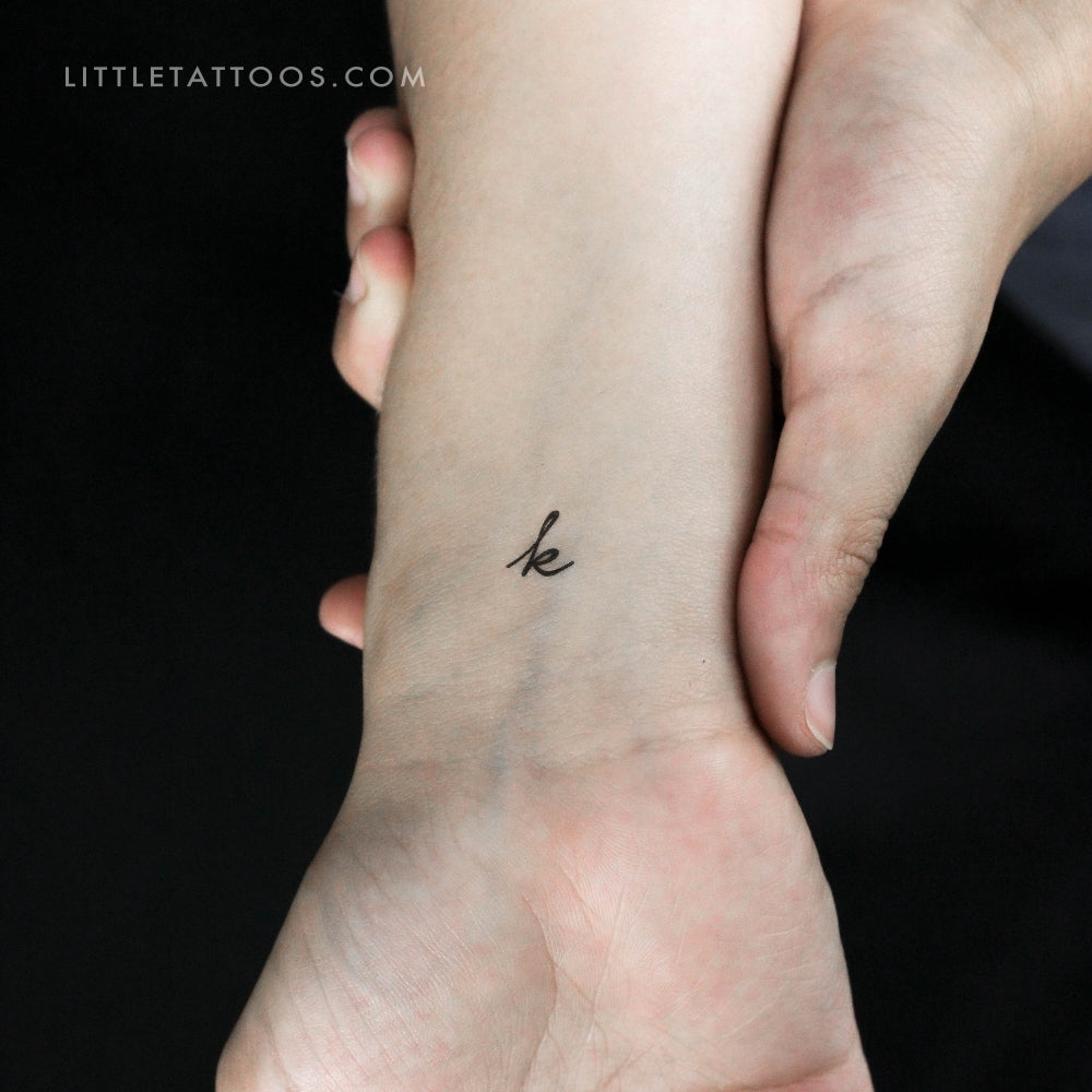 Tatuaje temporal de la letra K escrita a mano - Juego de 3