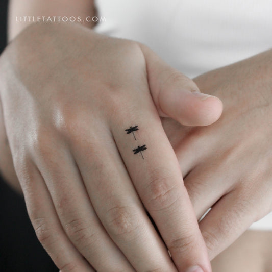 Tatuaje temporal de dos libélulas (juego de 3)