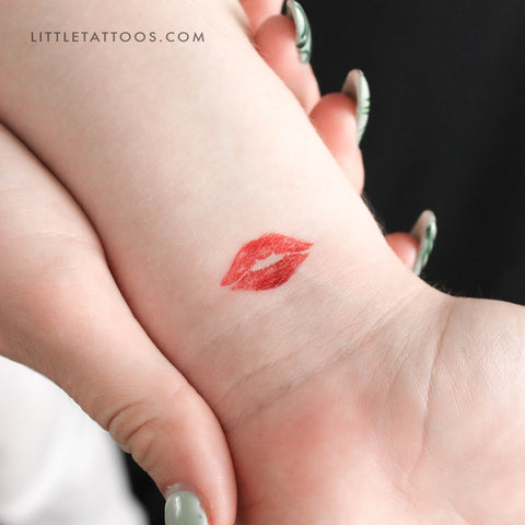 Small Kiss Mark Temporary Tattoo - Set of 3