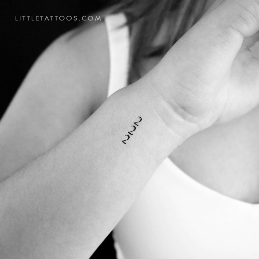 Small 222 Vertical Temporary Tattoo - Set of 3