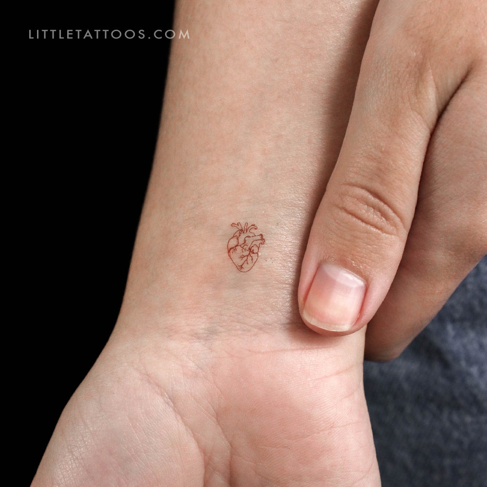 Tatuaje temporal pequeño de corazón anatómico rojo (juego de 3)