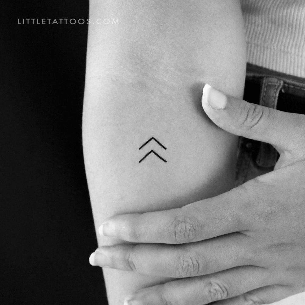 Tatuaje temporal minimalista de flecha y chevrón (juego de 3)