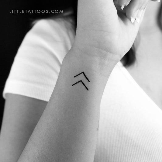 Tatuaje temporal minimalista de flecha y chevrón (juego de 3)