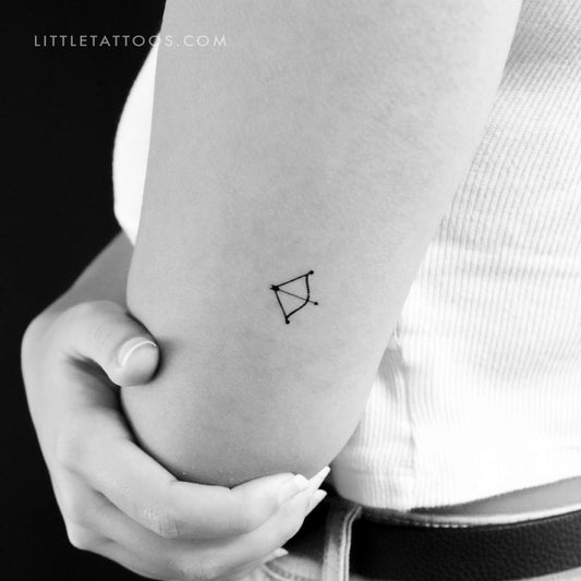 Tatuaje temporal minimalista de arco y flecha (juego de 3)