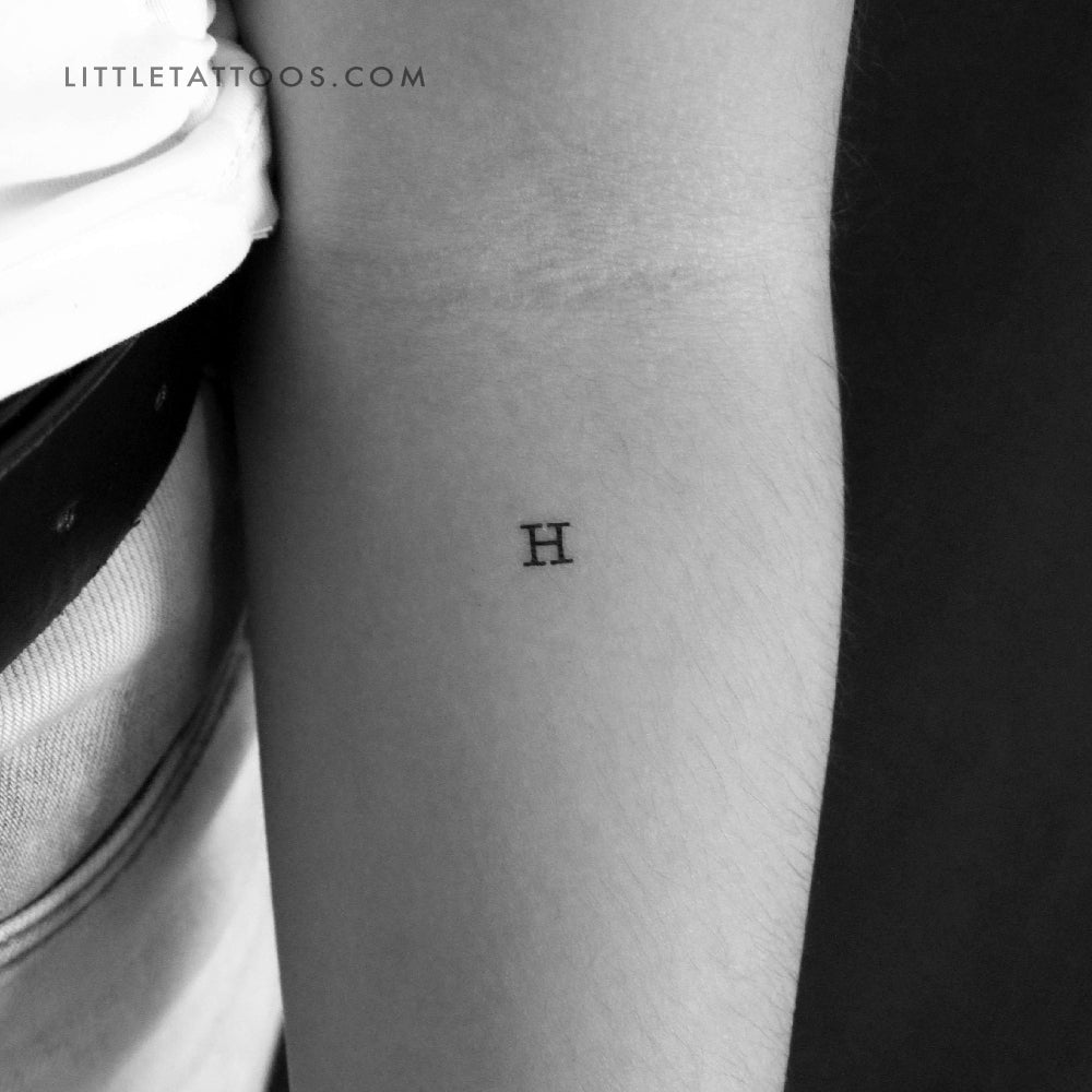 Tatuaje temporal de la letra H mayúscula de máquina de escribir (juego de 3)