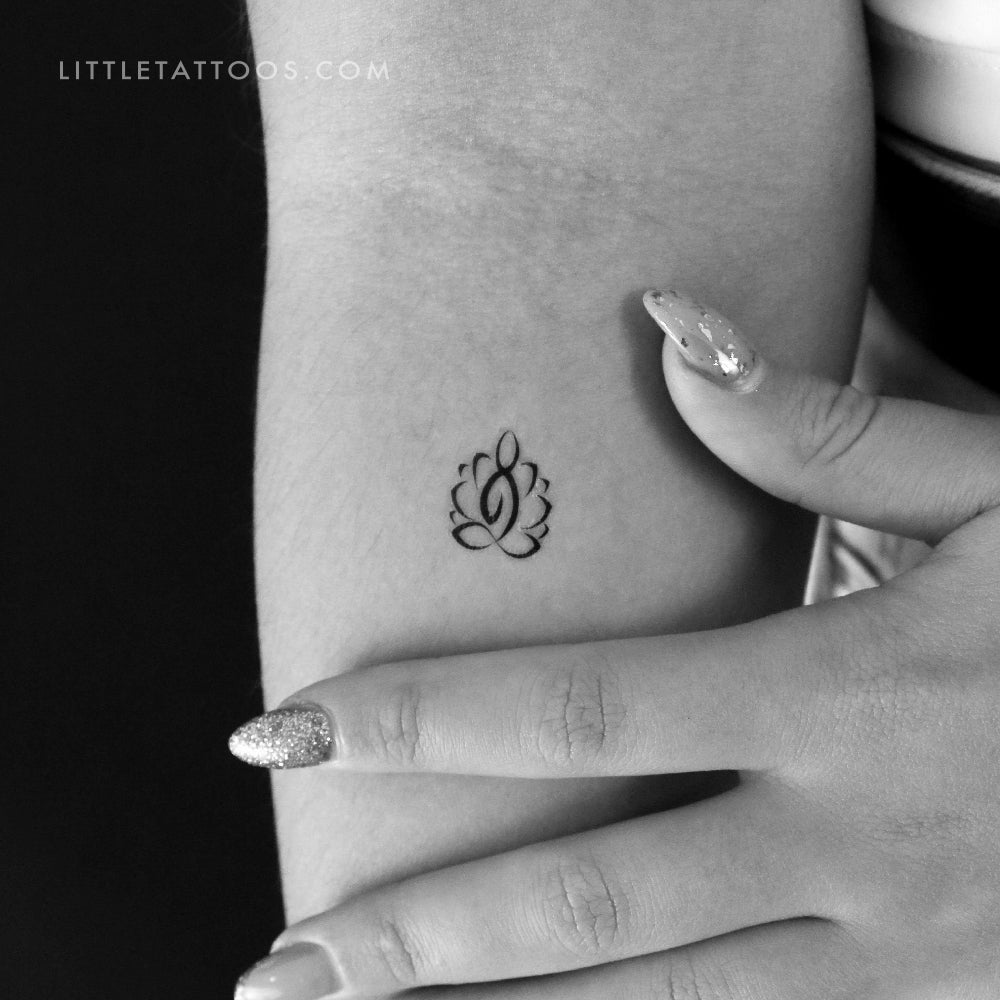 Lotus Meditation Temporary Tattoo - Set of 3