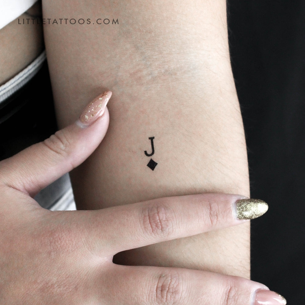 Tatuaje temporal pequeño de la jota negra de diamantes (juego de 3)