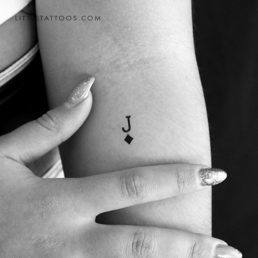 Tatuaje temporal pequeño de la jota negra de diamantes (juego de 3)