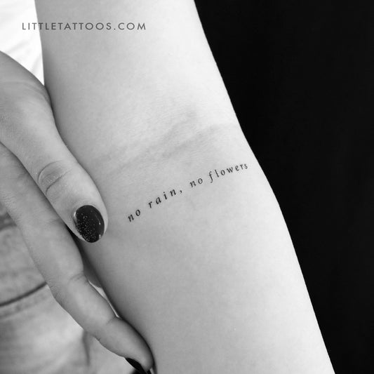 Tatuaje temporal con fuente serif "No Rain, No Flowers" (juego de 3)