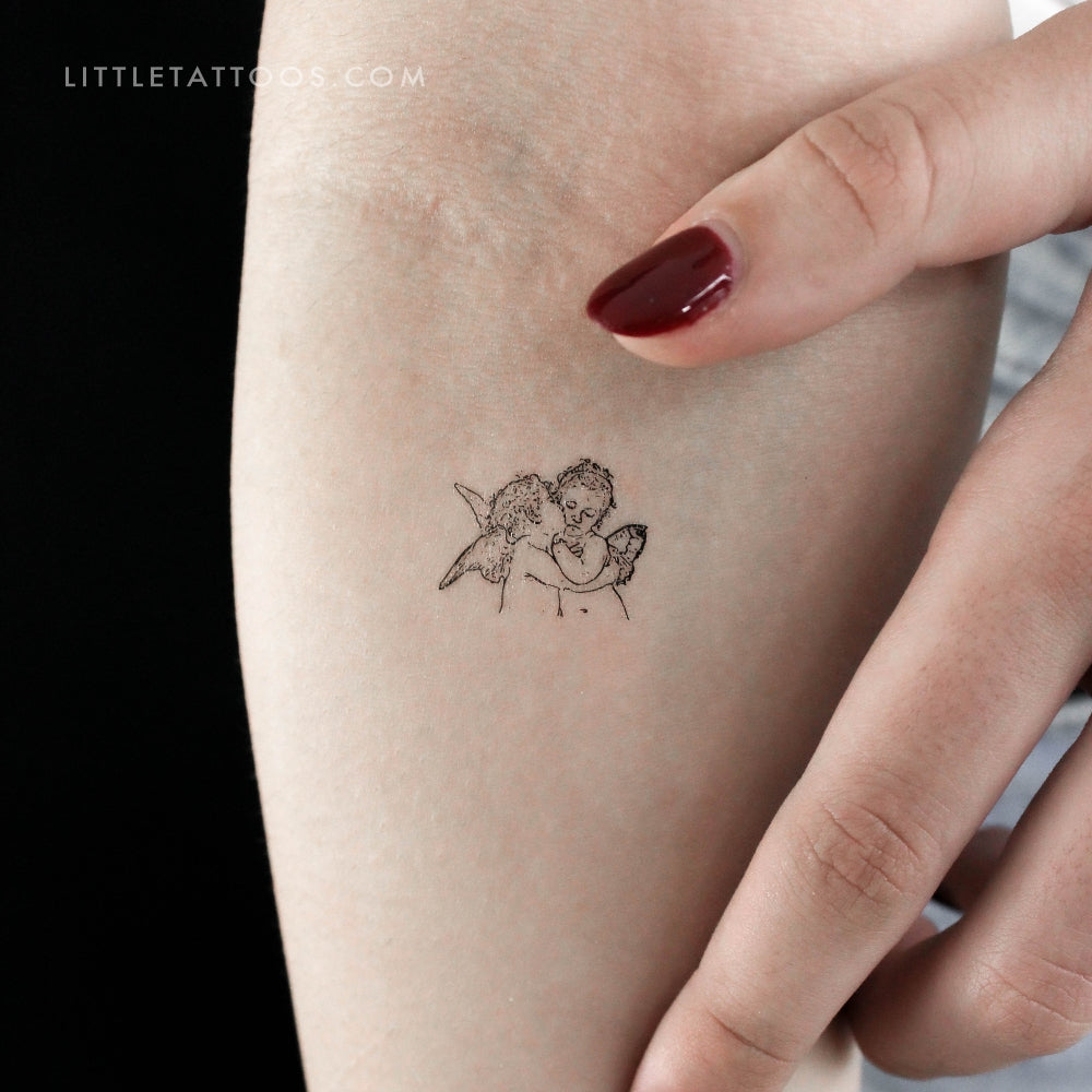 Line Art First Kiss Temporary Tattoo - Set of 3