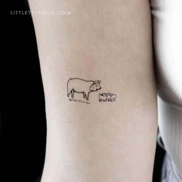 Pin by Kristine Wood on Tattoo Ideas | Pig tattoo, Tattoos, Paw print tattoo