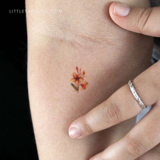 Tatuaje temporal de plumeria de Lena - Juego de 3