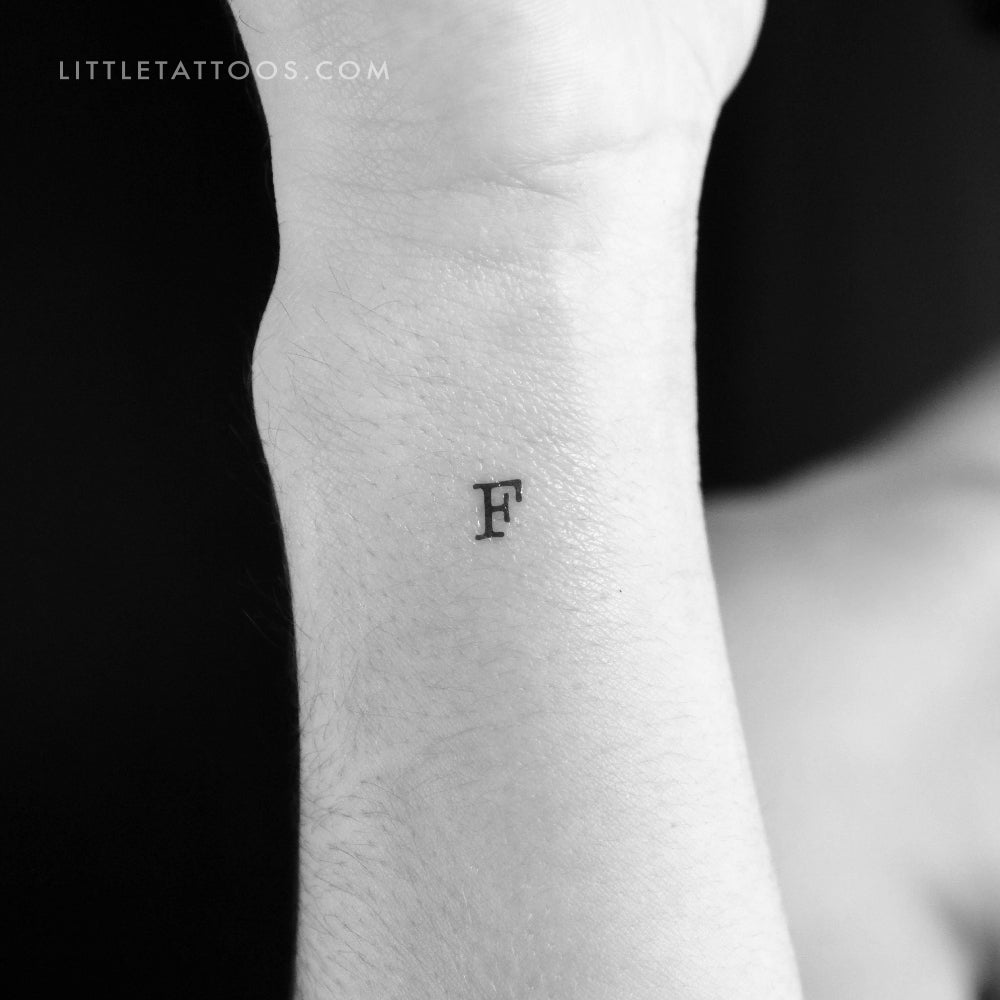 Tatuaje temporal de la letra F mayúscula de máquina de escribir (juego de 3)