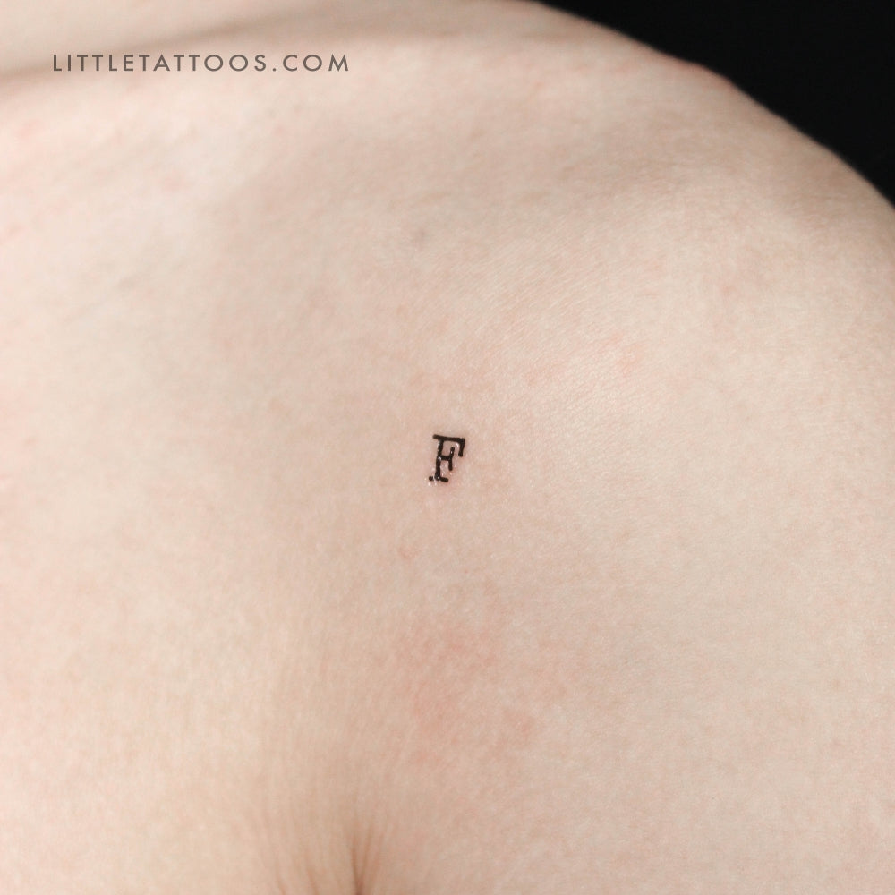 Tatuaje temporal de la letra F mayúscula de máquina de escribir (juego de 3)
