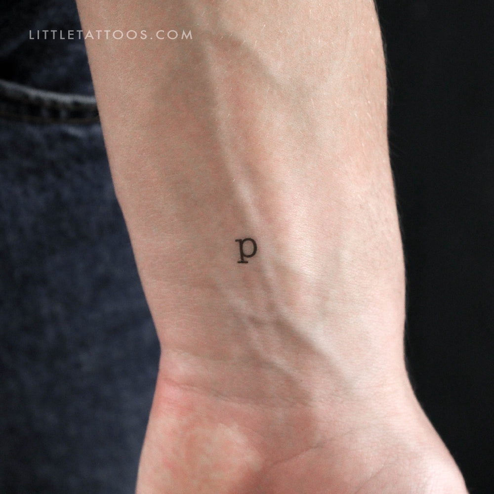 Tatuaje temporal de la letra P minúscula de máquina de escribir (juego de 3)