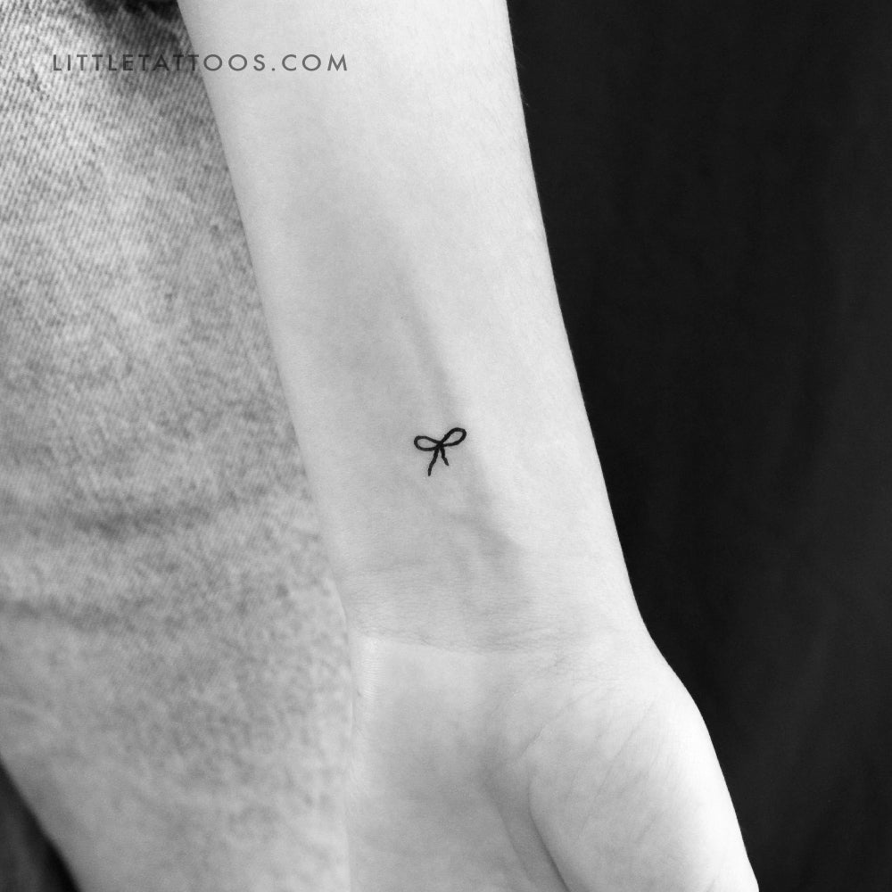 Tiny Bow Temporary Tattoo - Set of 3