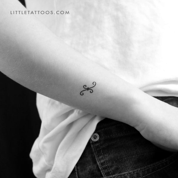 Rihanna Pisces Symbol Temporary Tattoo - Set of 3