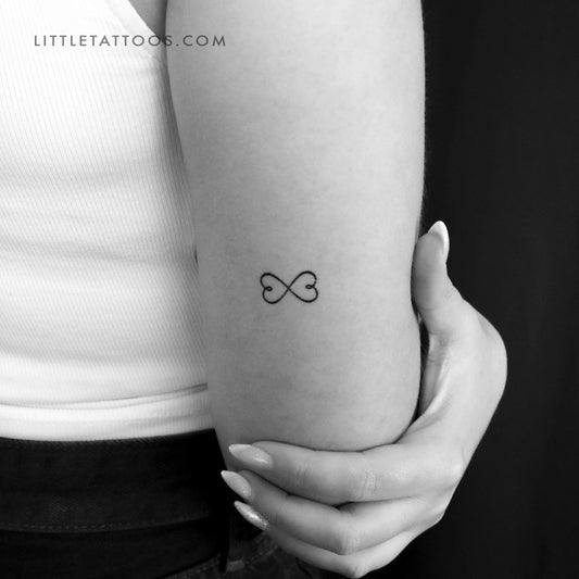 Tatuaje temporal del símbolo del infinito con dos corazones (juego de 3)