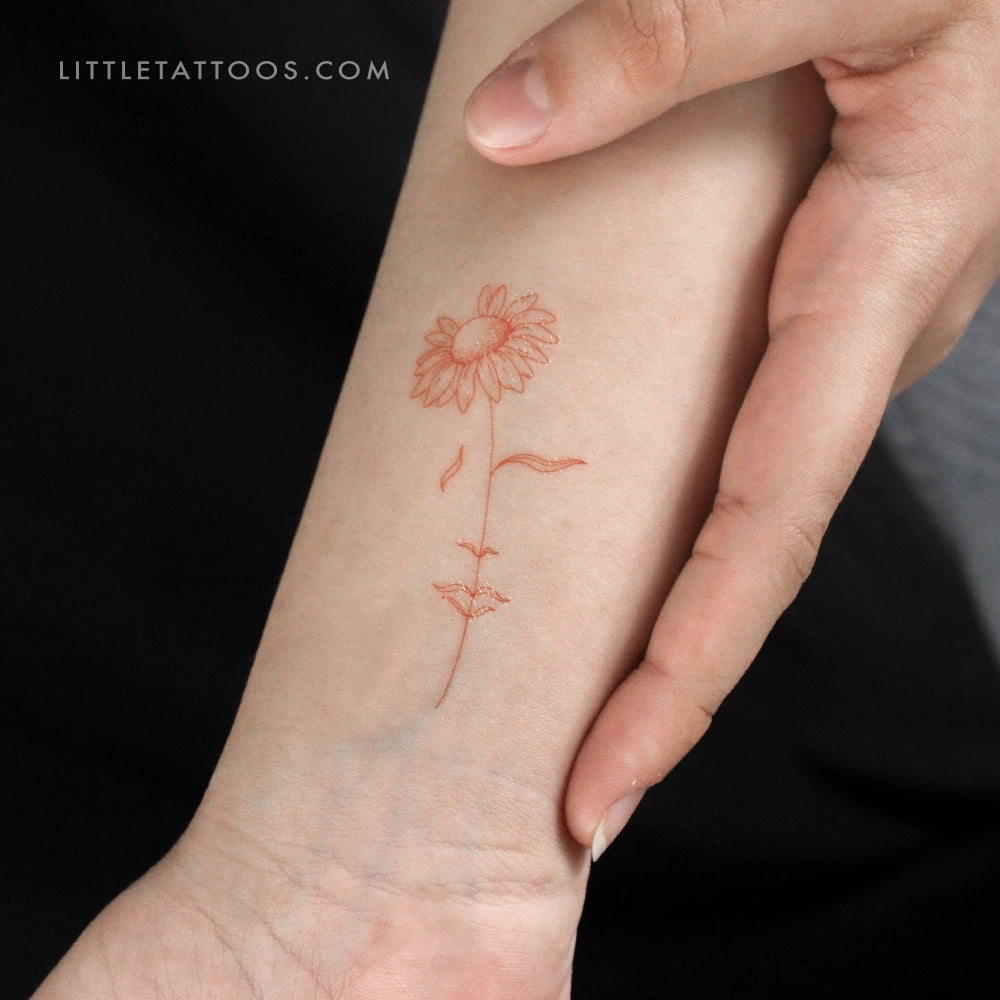 A Dreaming Daisy [Red] by Jakenowicz Temporary Tattoo - Set of 3