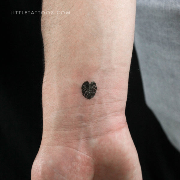 Tiny Monstera Leaf Temporary Tattoo - Set of 3
