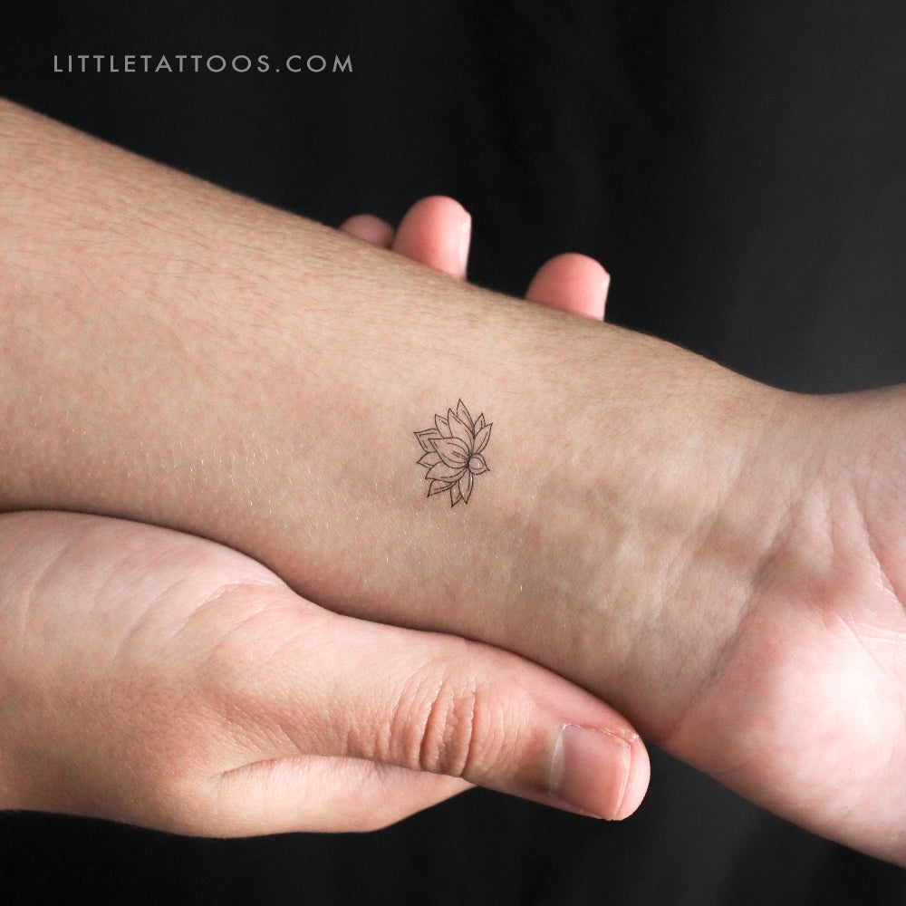 Tatuaje temporal de pequeño loto sagrado (juego de 3)