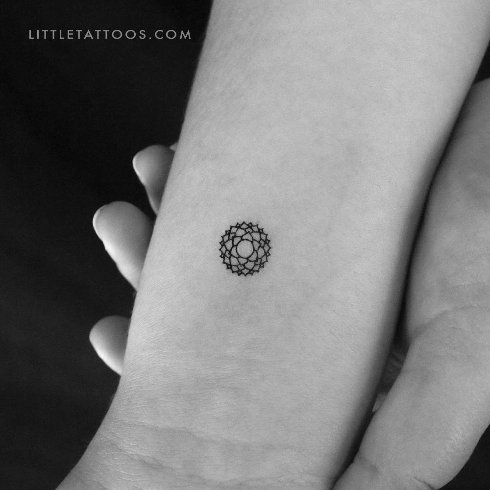 Tatuaje temporal pequeño del chakra Sahasrara (juego de 3)