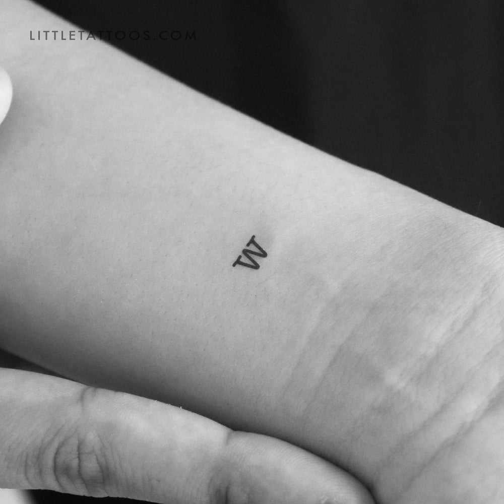 Tatuaje temporal de la letra W minúscula de máquina de escribir (juego de 3)