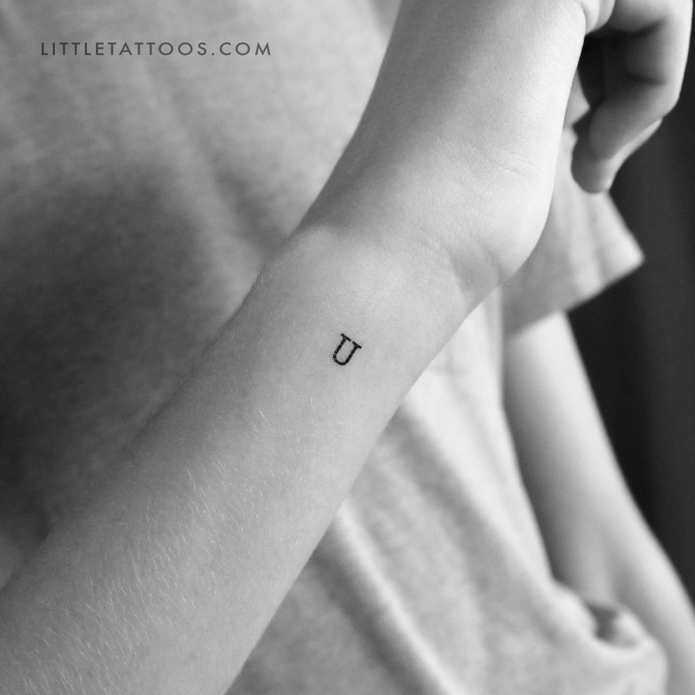 Tatuaje temporal de la letra U mayúscula de máquina de escribir (juego de 3)