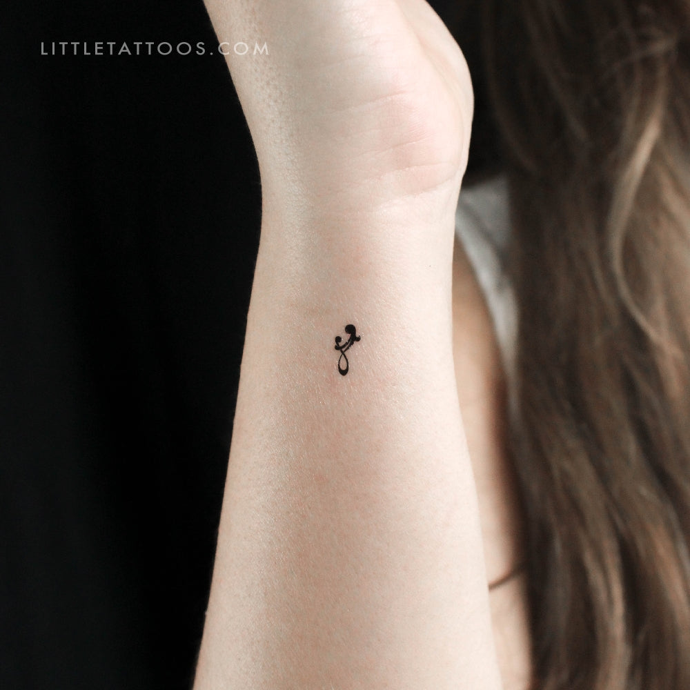 Beautiful Small Tattoos for Mother and Daughter