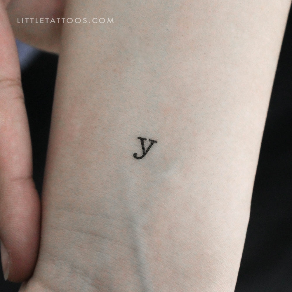 Tatuaje temporal de la letra Y minúscula de máquina de escribir (juego de 3)