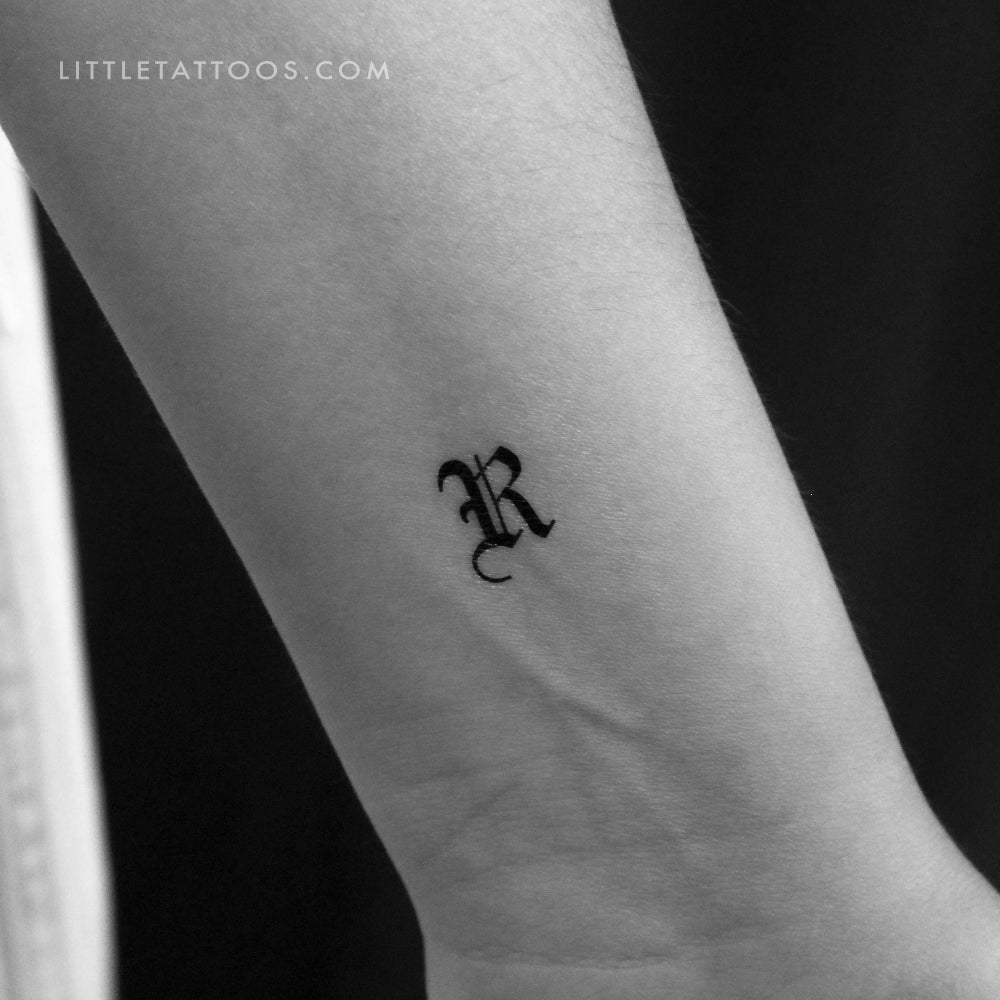 Tatuaje temporal de la letra R gótica - Juego de 3