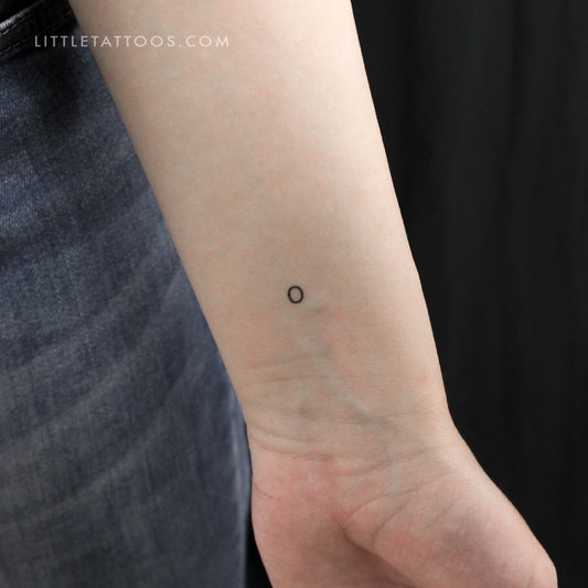 Tatuaje temporal de la letra O minúscula de máquina de escribir (juego de 3)