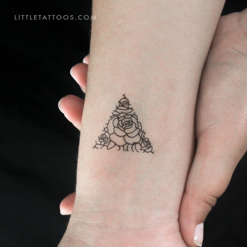 Tatuaje temporal de triángulo rosa de línea fina (juego de 3)