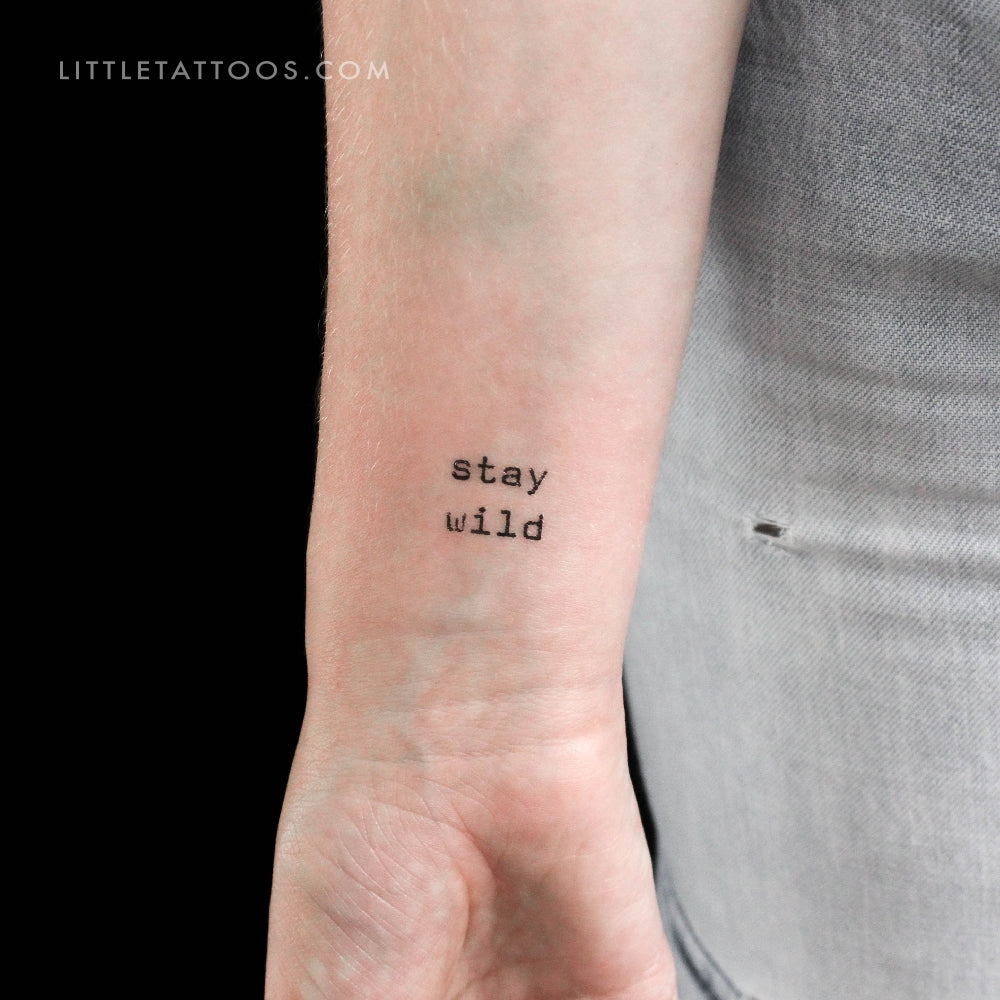 Tatuaje temporal "Stay Wild" de fuente de máquina de escribir - Juego de 3