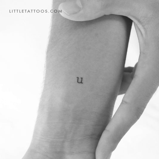 Tatuaje temporal de la letra U minúscula de máquina de escribir (juego de 3)