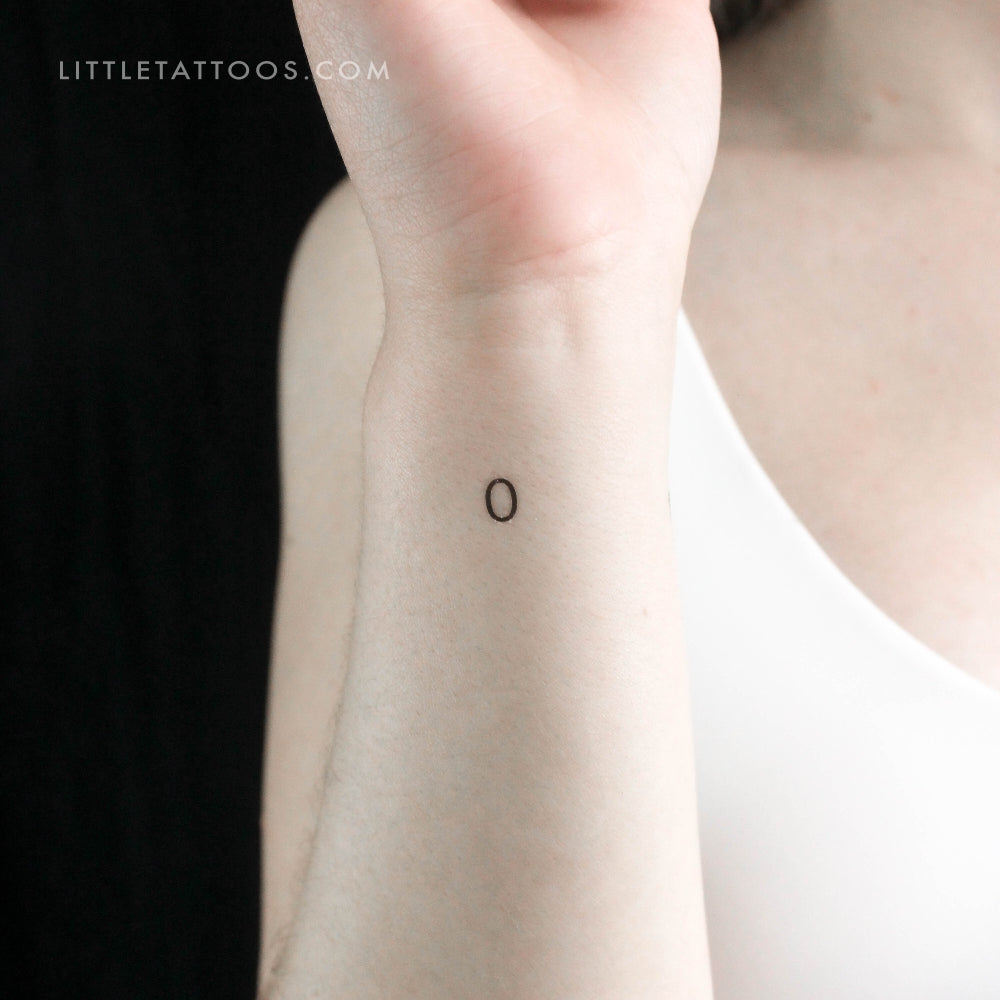 Tatuaje temporal de la letra O mayúscula de máquina de escribir (juego de 3)