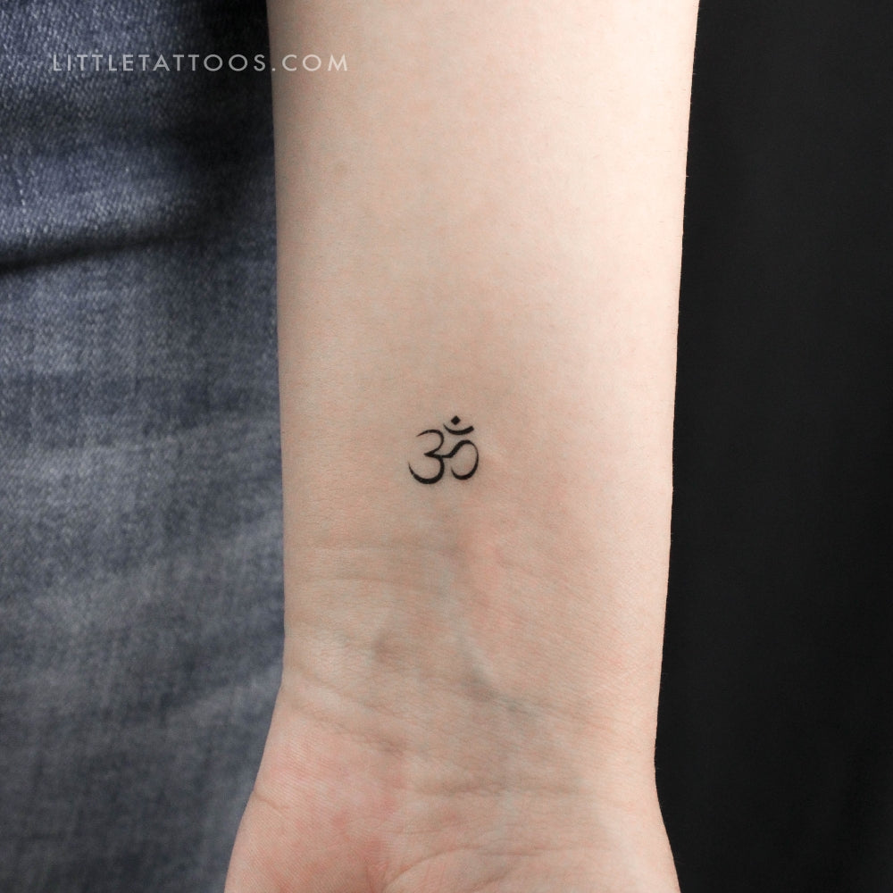 Tiny Fine Line Om Temporary Tattoo - Set of 3