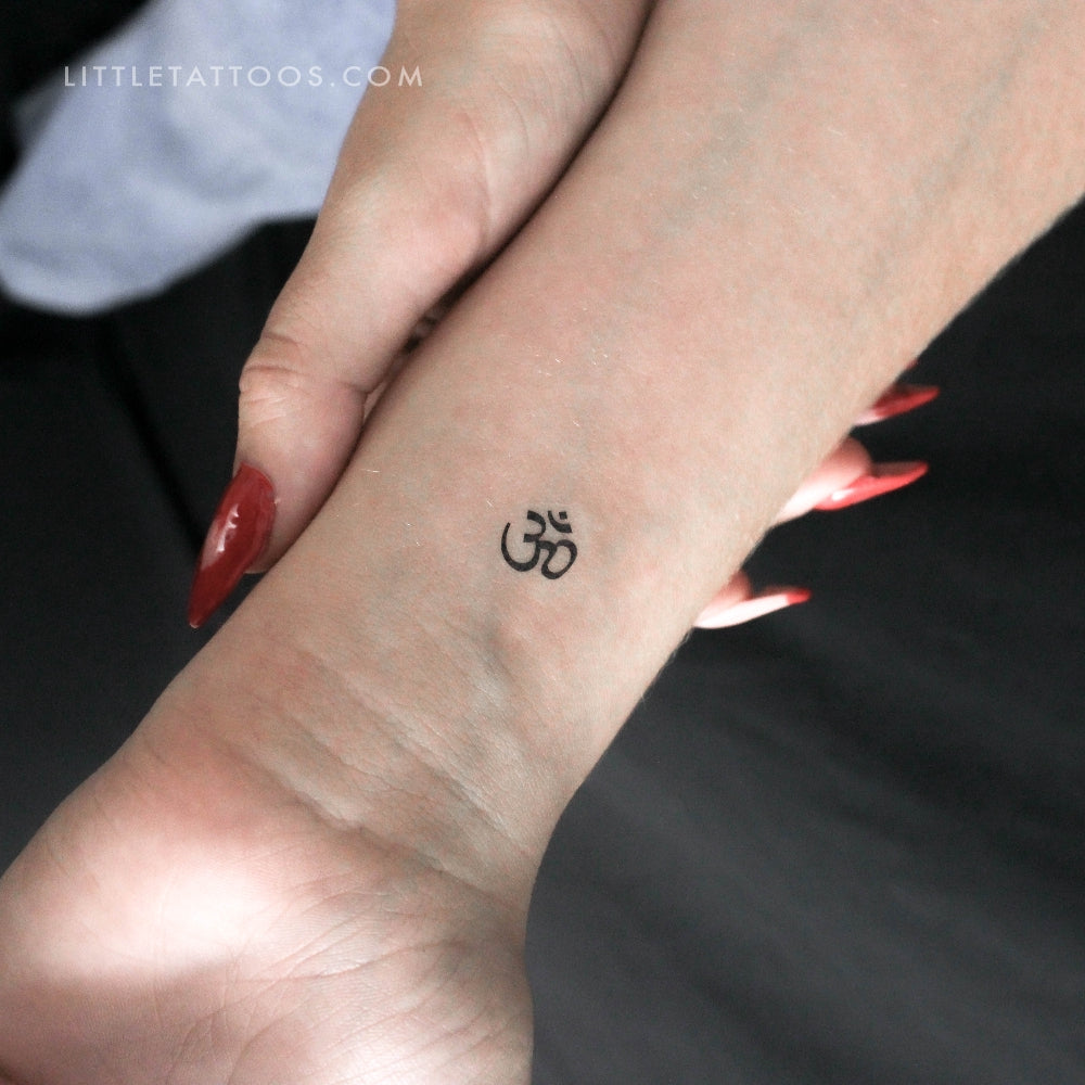 Tatuaje temporal pequeño Om - Juego de 3