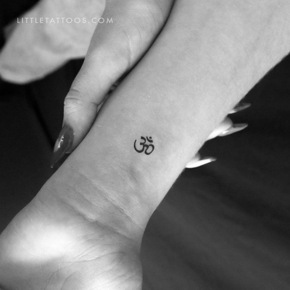Tatuaje temporal pequeño Om - Juego de 3