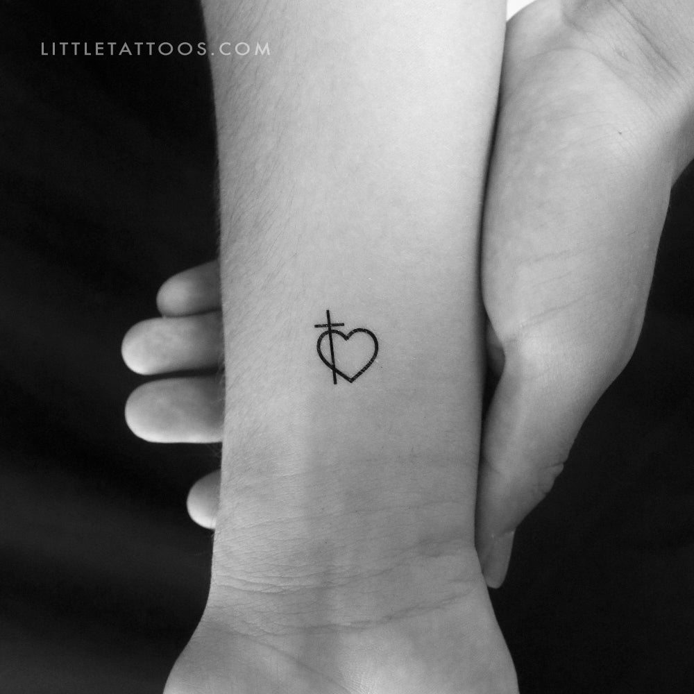 Tatuaje temporal de corazón con cruz pequeña - Juego de 3