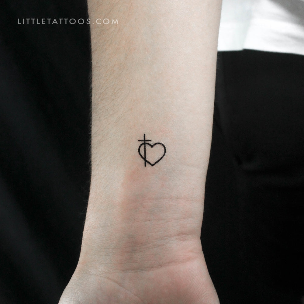 Tatuaje temporal de corazón con cruz pequeña - Juego de 3